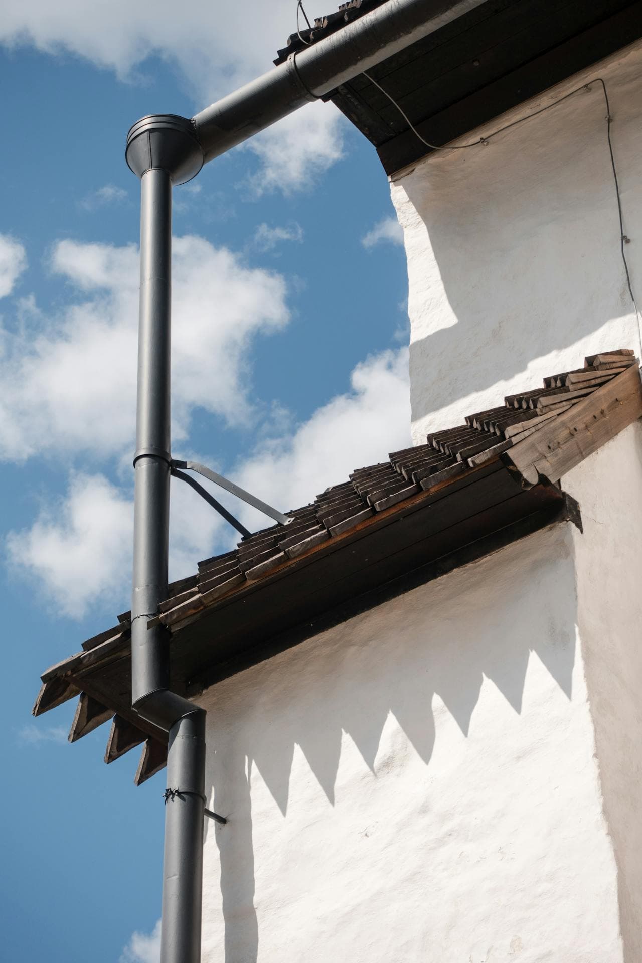 Gutter replacement in Coos County